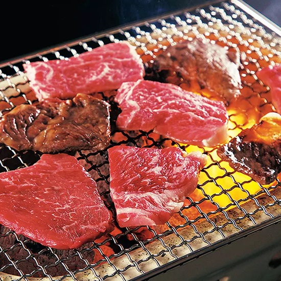 【毎月29日は肉の日】「おうちごはん　神戸牛　焼肉用」を３人に