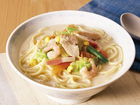 【快適新生活】国産野菜がたっぷり「リンガーハットの長崎ちゃんぽん８食セット」を４人に