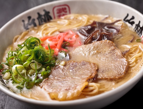 【おいしい九州】「博多とんこつラーメン」（５食分）を10人に